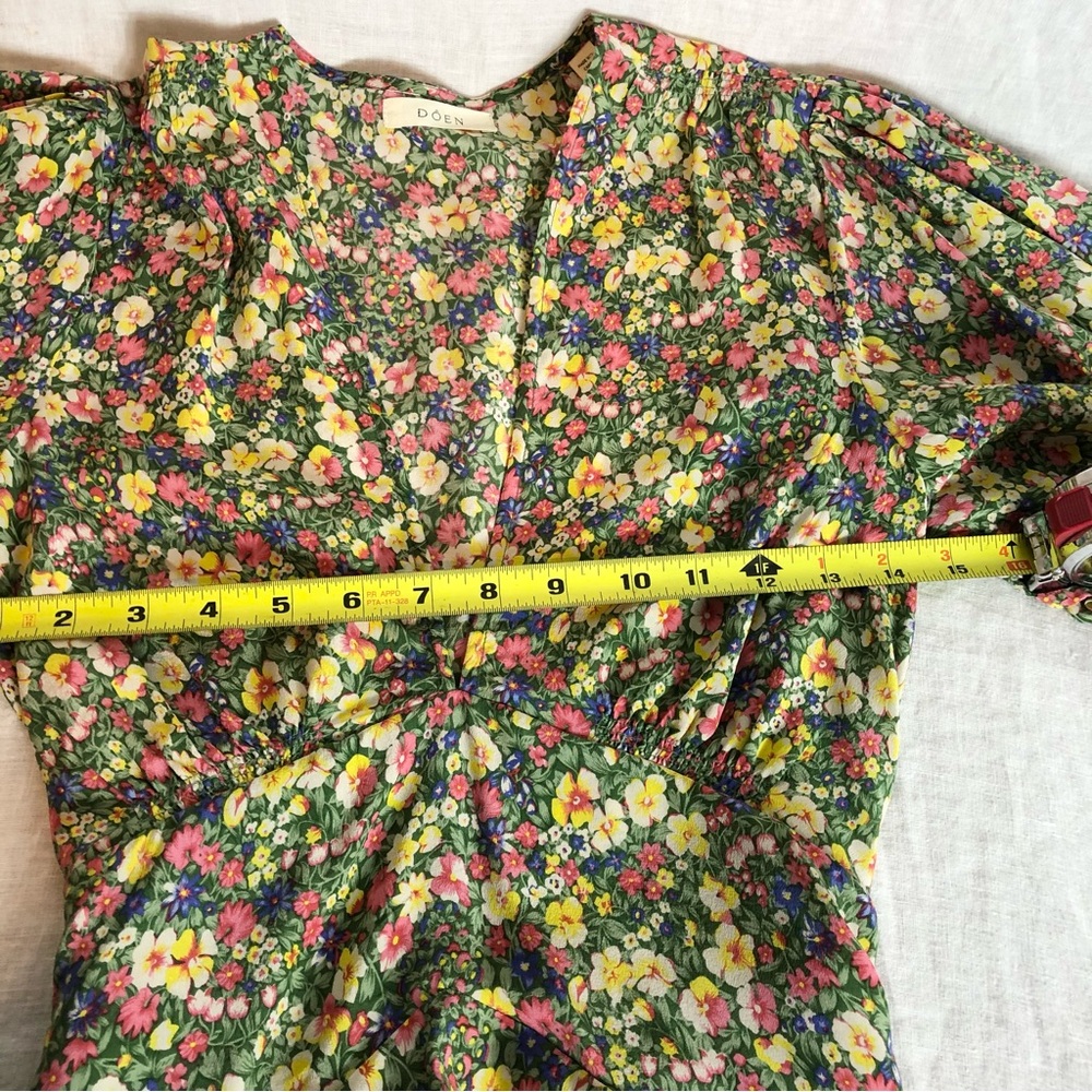Doen Yana Floral Silk Blouse Green Valley Size Small - Picture 10 of 16